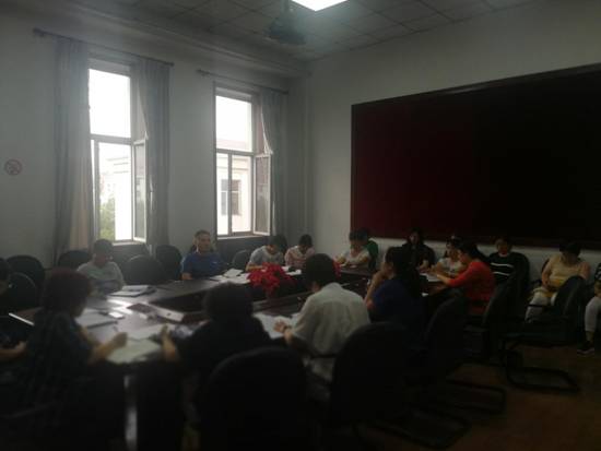 bat365中文官方网站组织系列会议 落实学校党委整改和廉政部署