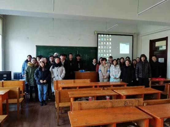 bat365中文官方网站举办“学宪法,讲宪法”观影活动