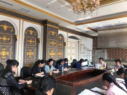 bat365中文官方网站召开“不忘初心、牢记使命”主题教育学习会