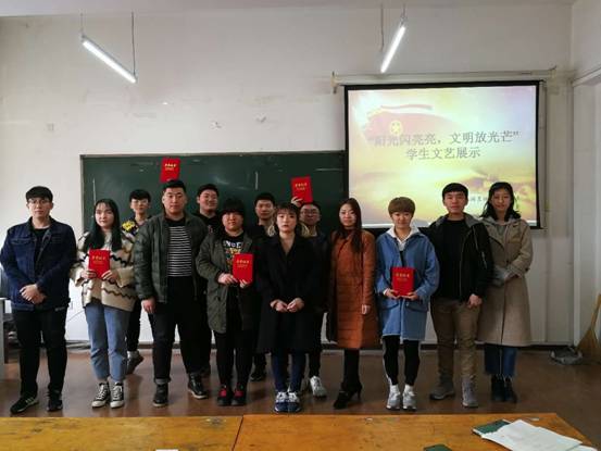 基础文明创建月系列活动之五bat365中文官方网站举办文艺展示比赛