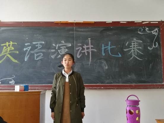 bat365中文官方网站英语演讲比赛圆满落幕