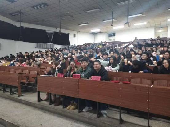 bat365中文官方网站2018级新生寝室文化节圆满落幕