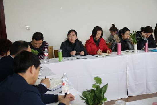 bat365中文官方网站组织解放思想推动高质量发展大讨论